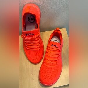 APL Impulse Red Women's TechLoom Breeze -brand new